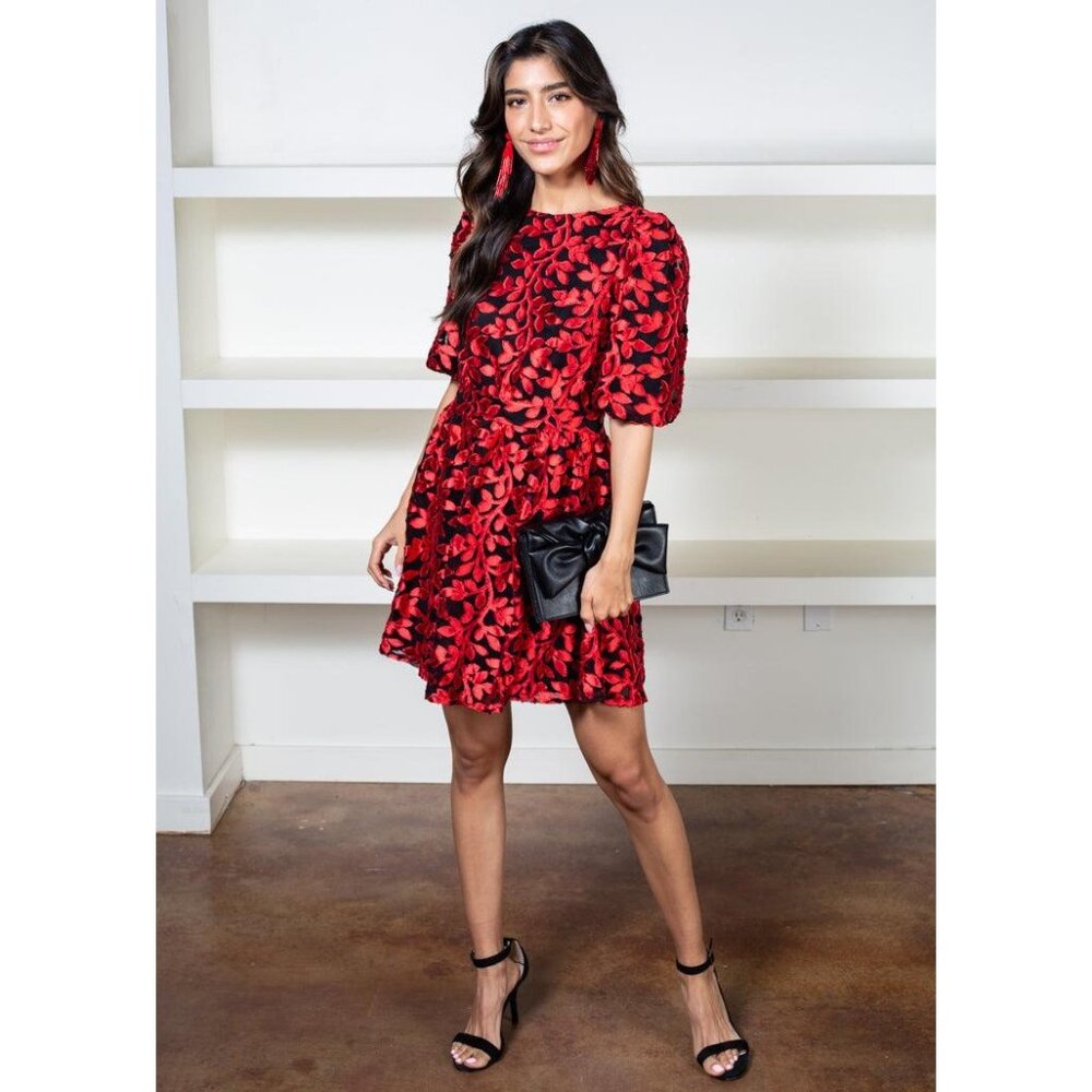 G.P.D.GOOD PEOPLE DESIGN Red Floral Burnout Dress New size Small